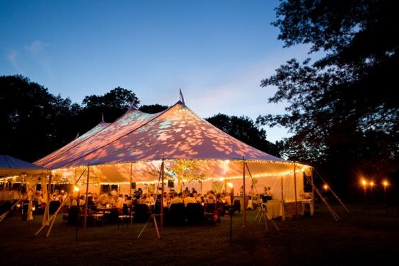 Organisation de fête sous tonnelle